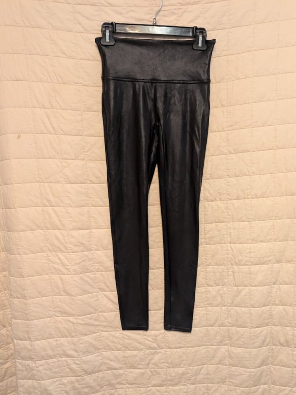 SPANX Faux Leather Black Leggings SZ. M